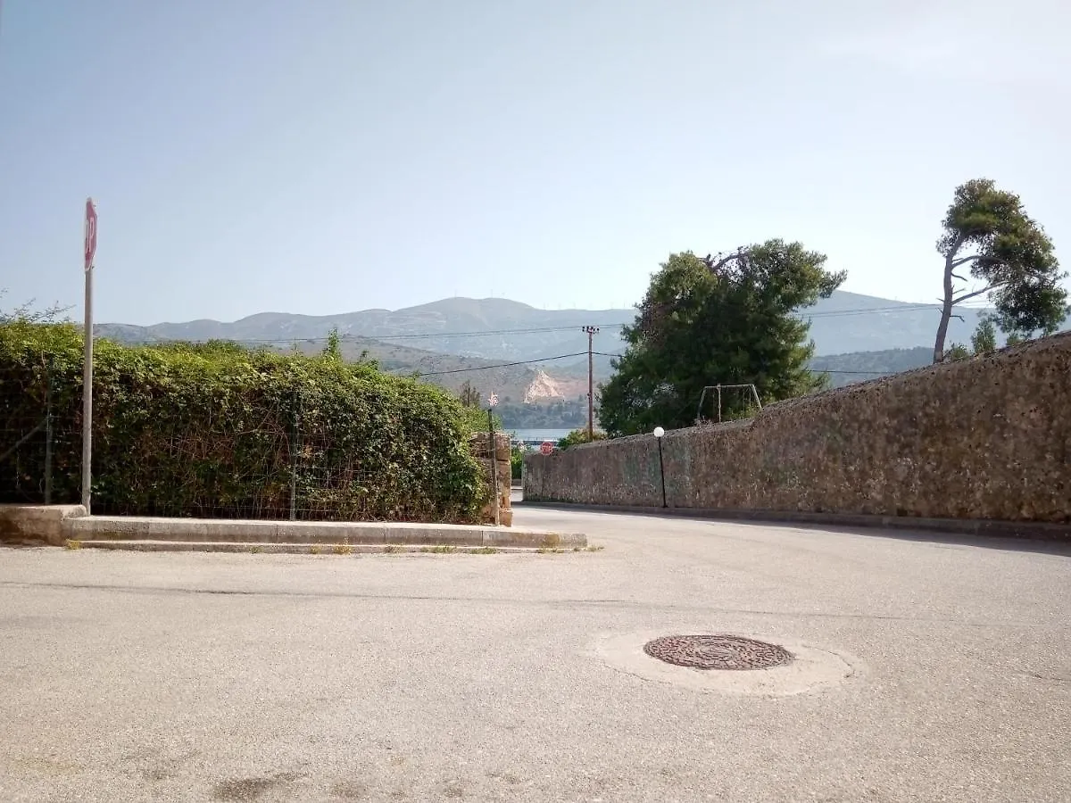 Panagos Quiet Hidden Apartments Αργοστόλι